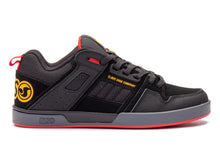 Carica l&#39;immagine nel visualizzatore di Gallery, Scarpe sneakers DVS Comanche black red yellow
