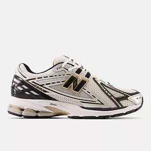 Scarpe sneakers New Balance 1906R white gold black