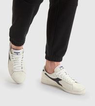 Carica l&#39;immagine nel visualizzatore di Gallery, Scarpe sneakers Diadora Game Low Waxed white black
